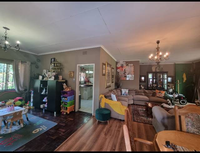 4 BEDROOM HOUSE FOR SALE IN VANDERBIJLPARK SW 1